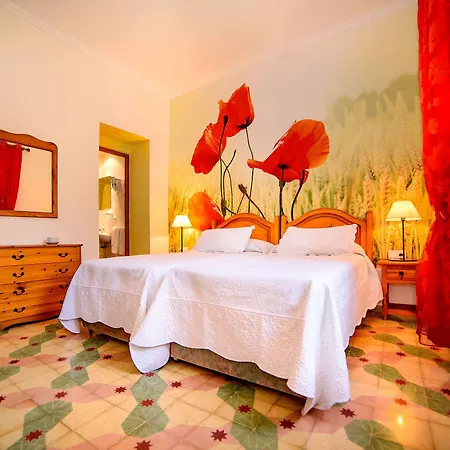فندق Podiumberg Quatretondeta