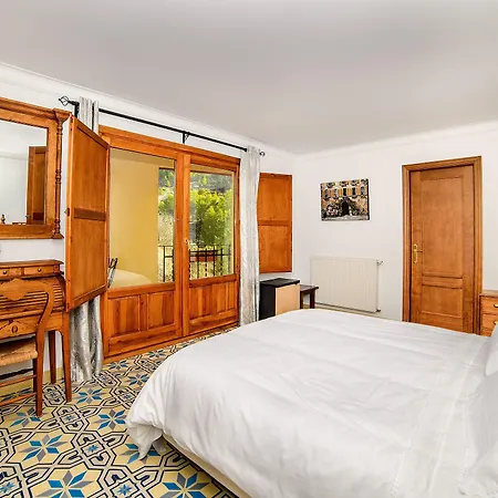 Podiumberg فندق Quatretondeta